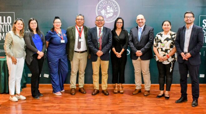 Por primera vez en Tarapacá: cerca de 200 estudiantes se certifican como monitoras en prevención de quemaduras