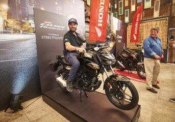 Lanzan en Chile nuevas motos de bajo consumo para enfrentar el alza de los combustibles