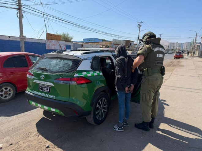 Detienen a mujer que permanecía prófuga desde 2018 en operativo policial en Alto Hospicio