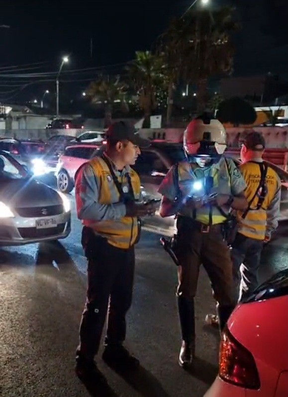 CUATRO VEHÍCULOS FUERON RETIRADOS DURANTE OPERATIVO CONJUNTO DE FISCALIZACIÓN VEHICULAR