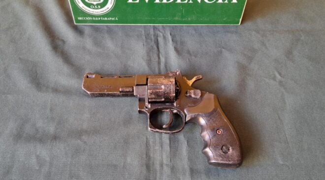 DETENIDO POR PORTE ILEGAL DE ARMA DE FUEGO