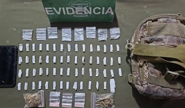 Detienen a sujeto por microtráfico de drogas en Iquique