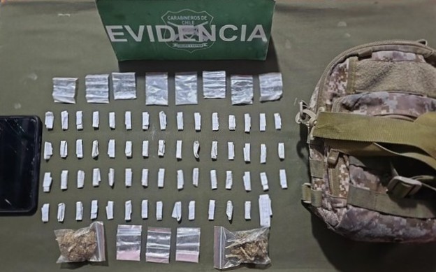 Detienen a sujeto por microtráfico de drogas en Iquique