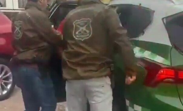 Carabineros detuvo a adolescente con orden vigente por robo con violencia